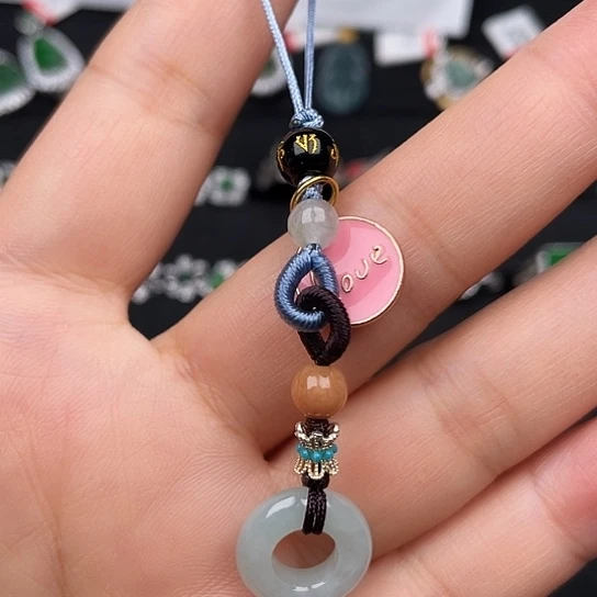 翡翠未镶嵌颈饰翡翠未镶嵌挂件9