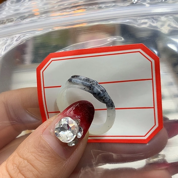 蛇纹石玉手镯未镶嵌这****