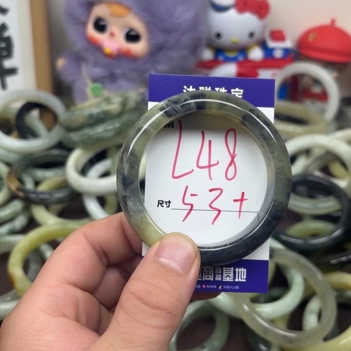 未镶嵌蛇纹石玉手镯48