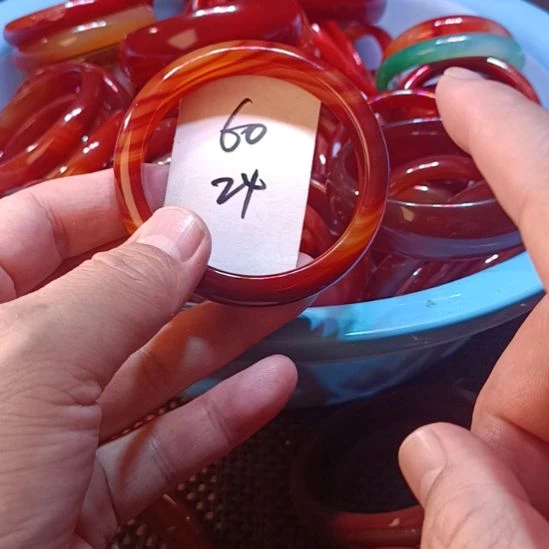 玛瑙/玉髓未镶嵌手镯