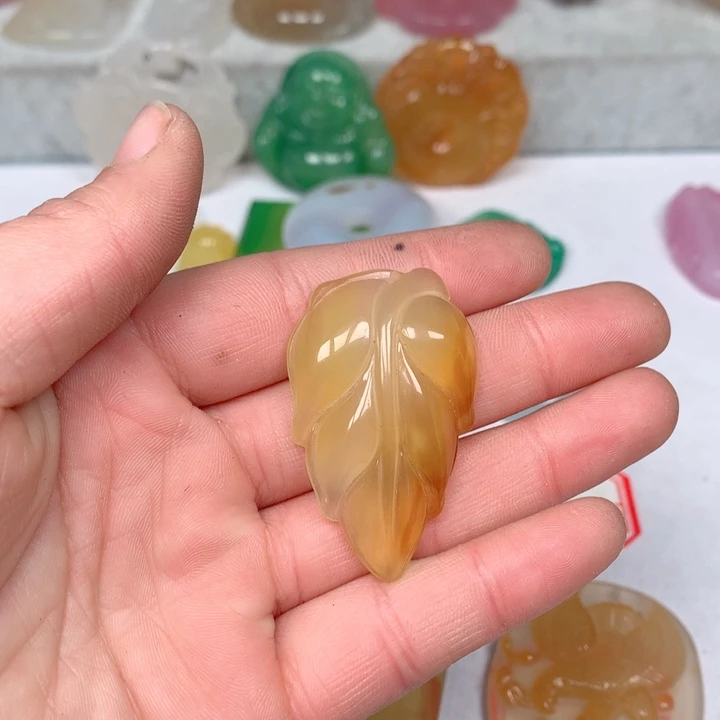 玛瑙/玉髓颈饰未镶嵌瑞****儿