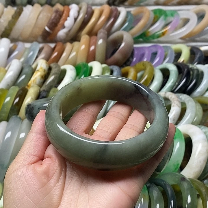 未镶嵌蛇纹石玉手镯