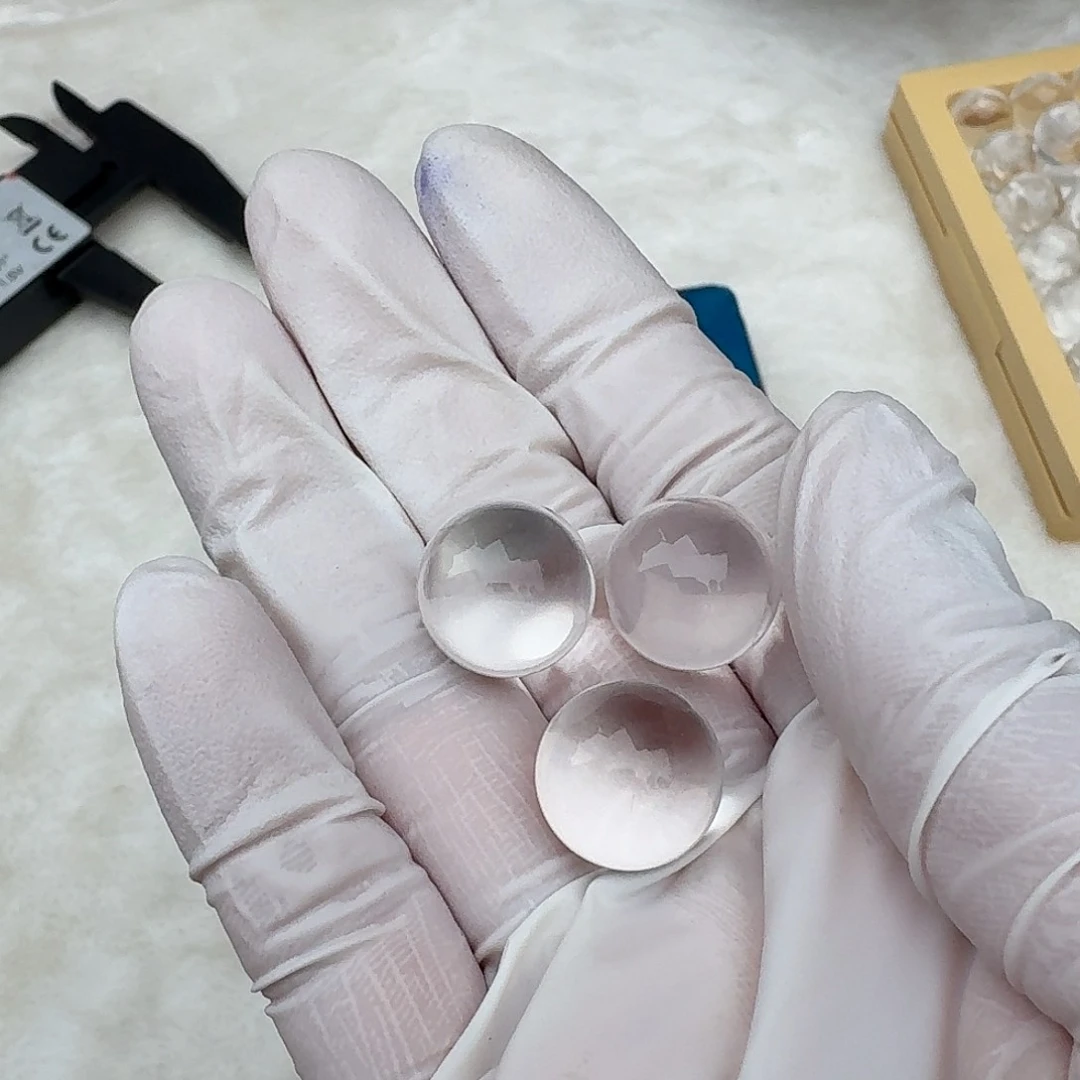 未镶嵌珠宝半成品水晶?****?