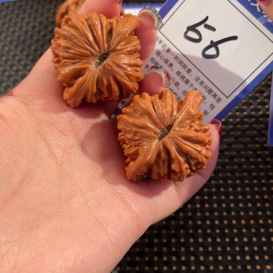 文玩核桃把件56号41尺楼