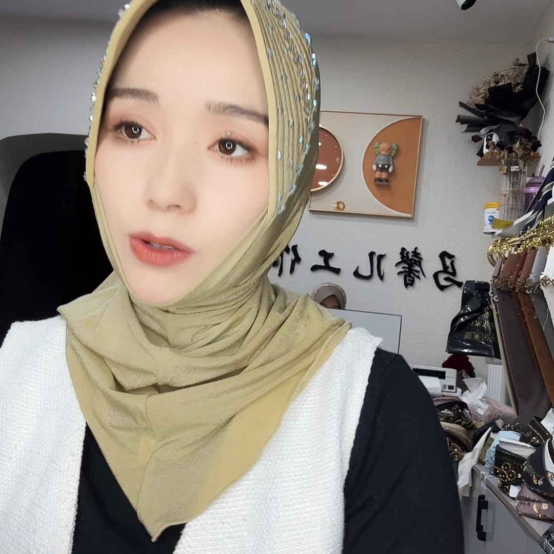 三醋酯纤维石青色