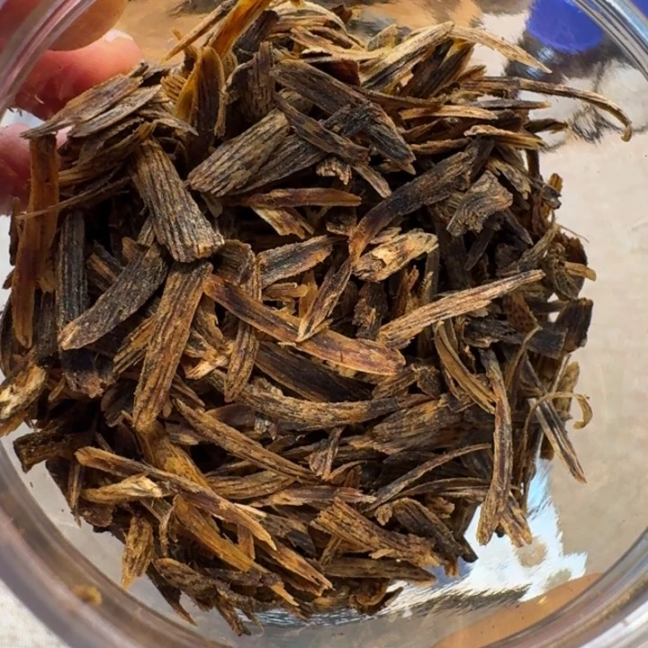 沉香碎屑沉香海南好的红棋树心油勾丝香老料21克