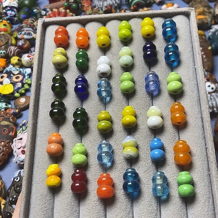 琉璃颈饰小葫芦随机三个09