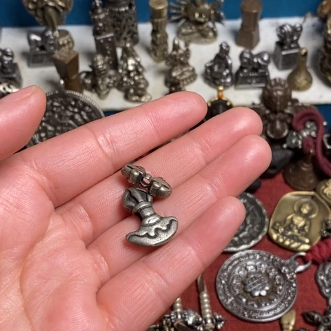 泥塑“***”小元素，品相完美