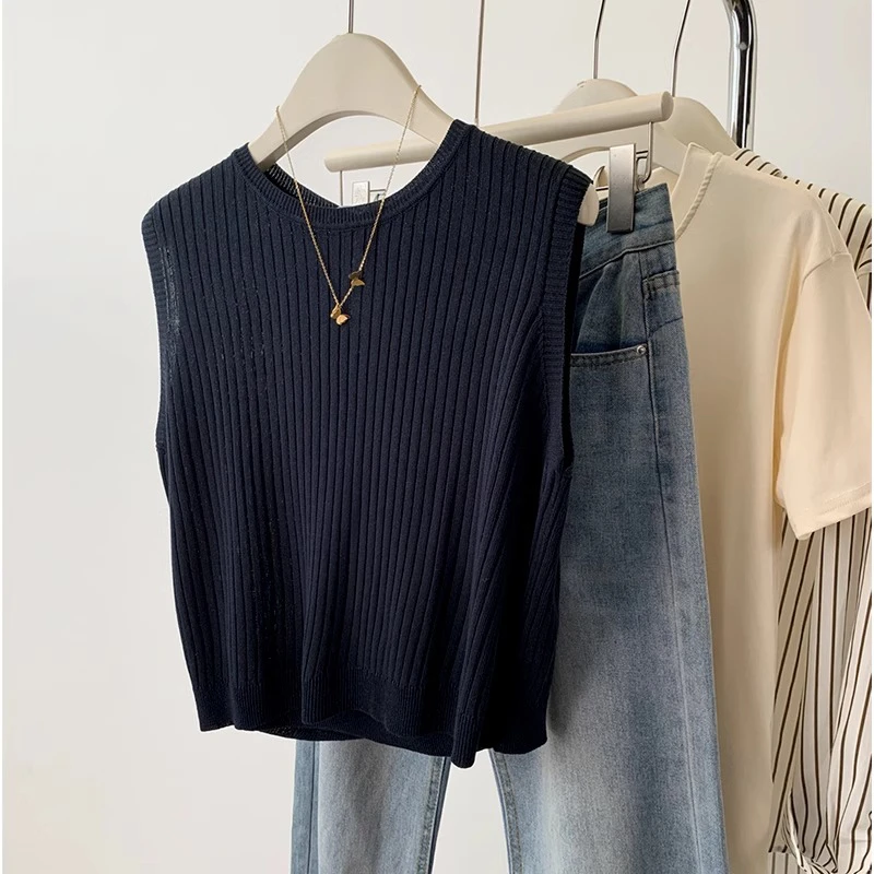 黑色短款无袖冰丝针织t恤女夏季设计感薄款坎肩外穿背心正肩上衣