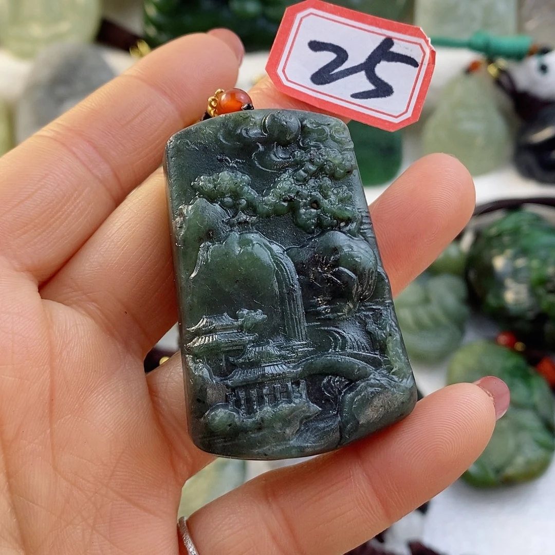 和田玉（糖玉）颈饰未镶嵌