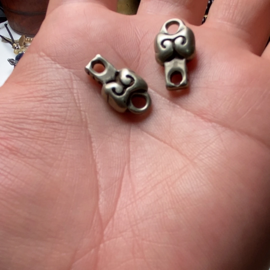 大***玉泥塑藏传精品小元素的话说