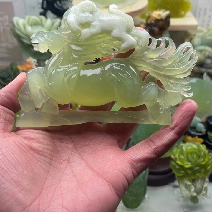 蛇纹石玉未镶嵌四大名玉手把