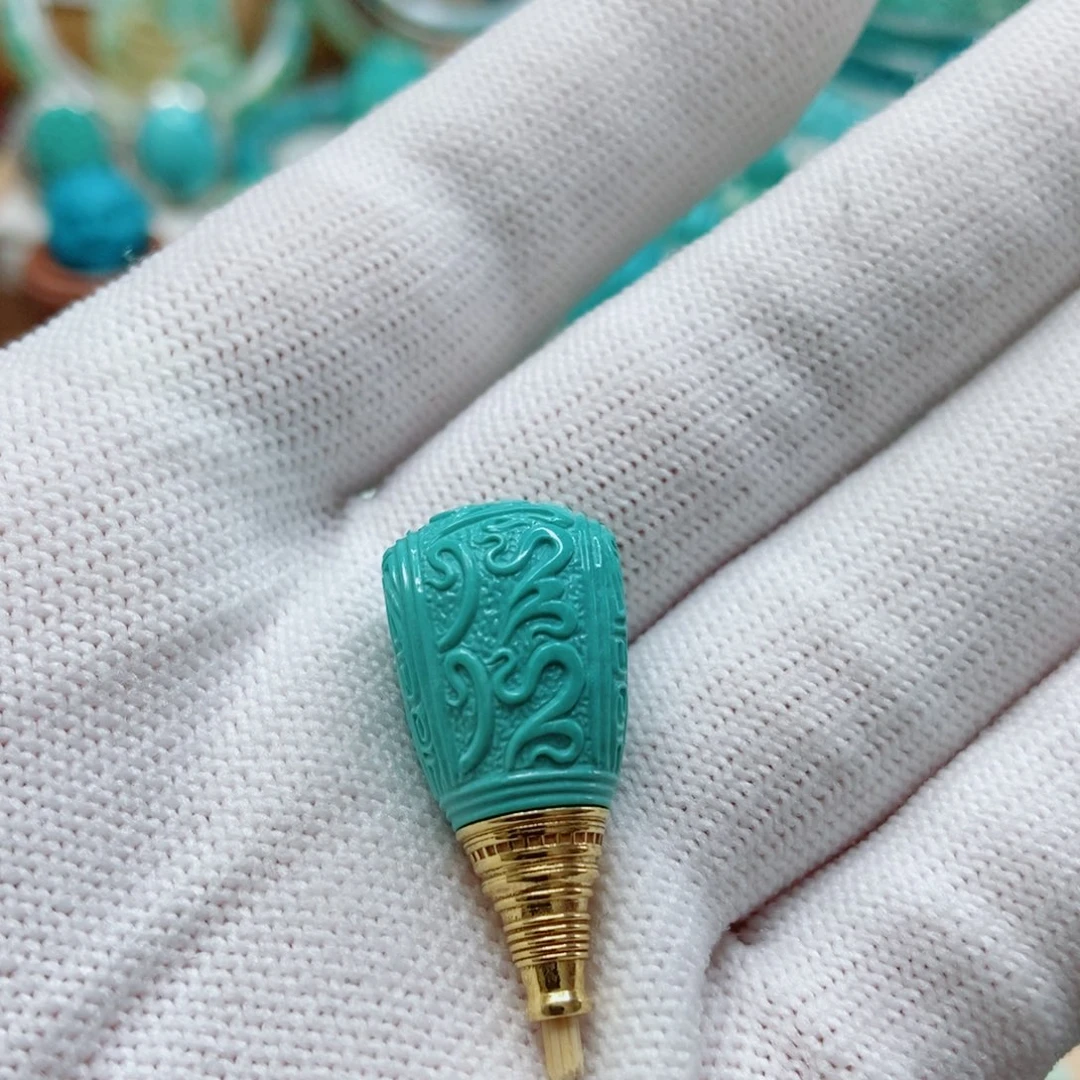 绿松石18K金镶嵌三通