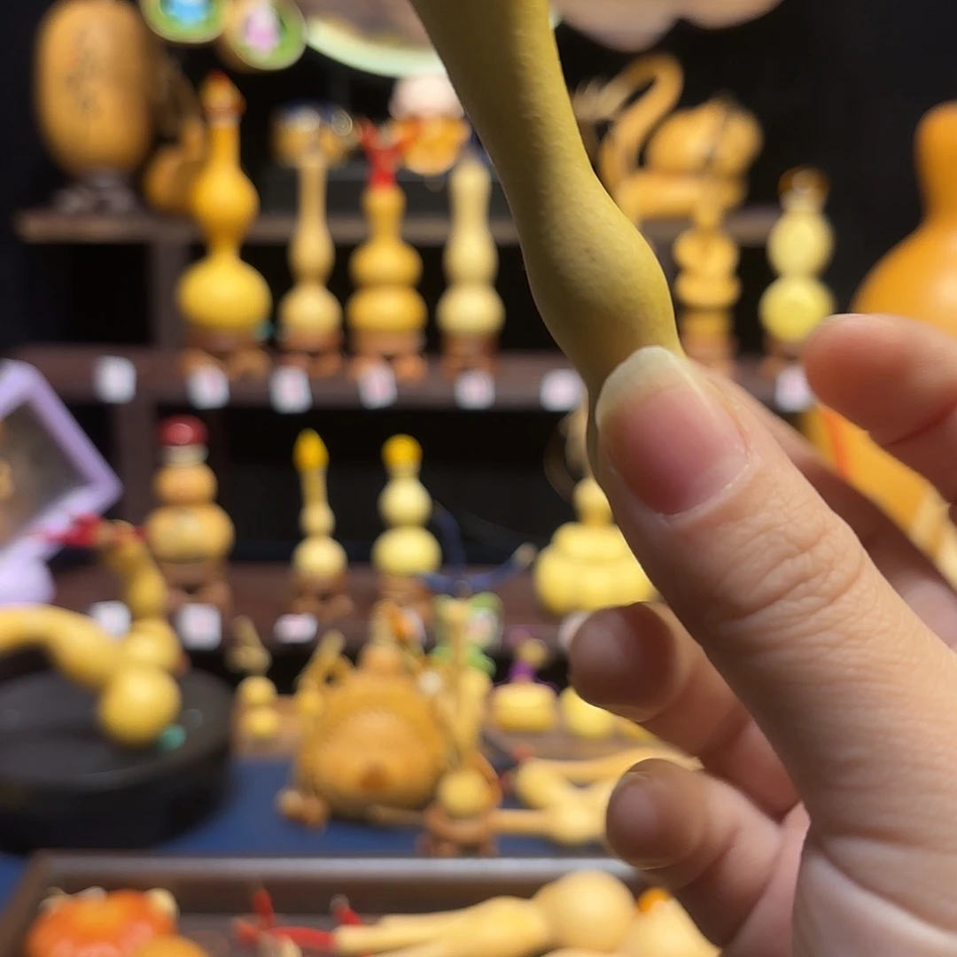 那***阳大叶紫檀（黑酸枝木类）