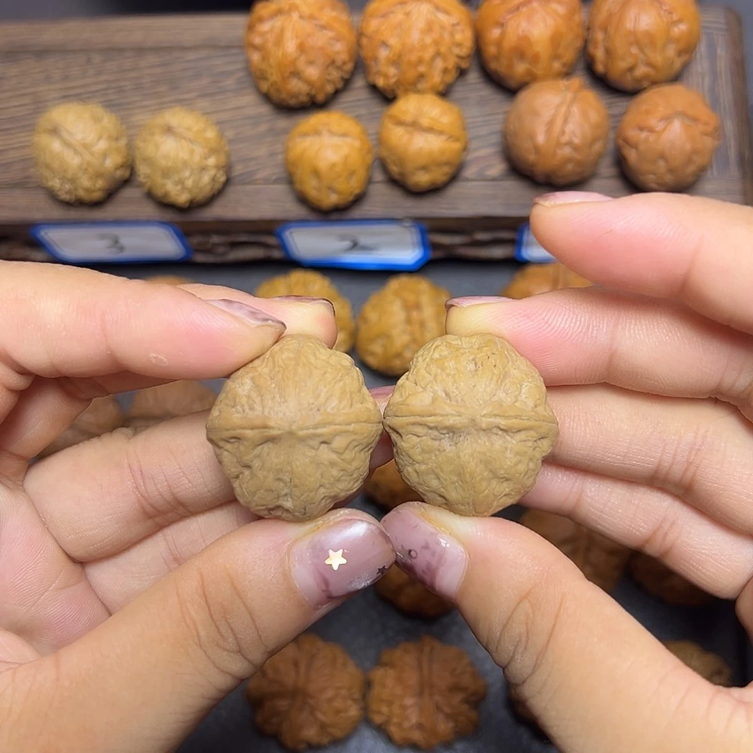 开***✧文玩核桃把件焖尖光皮元宝南瓜底29