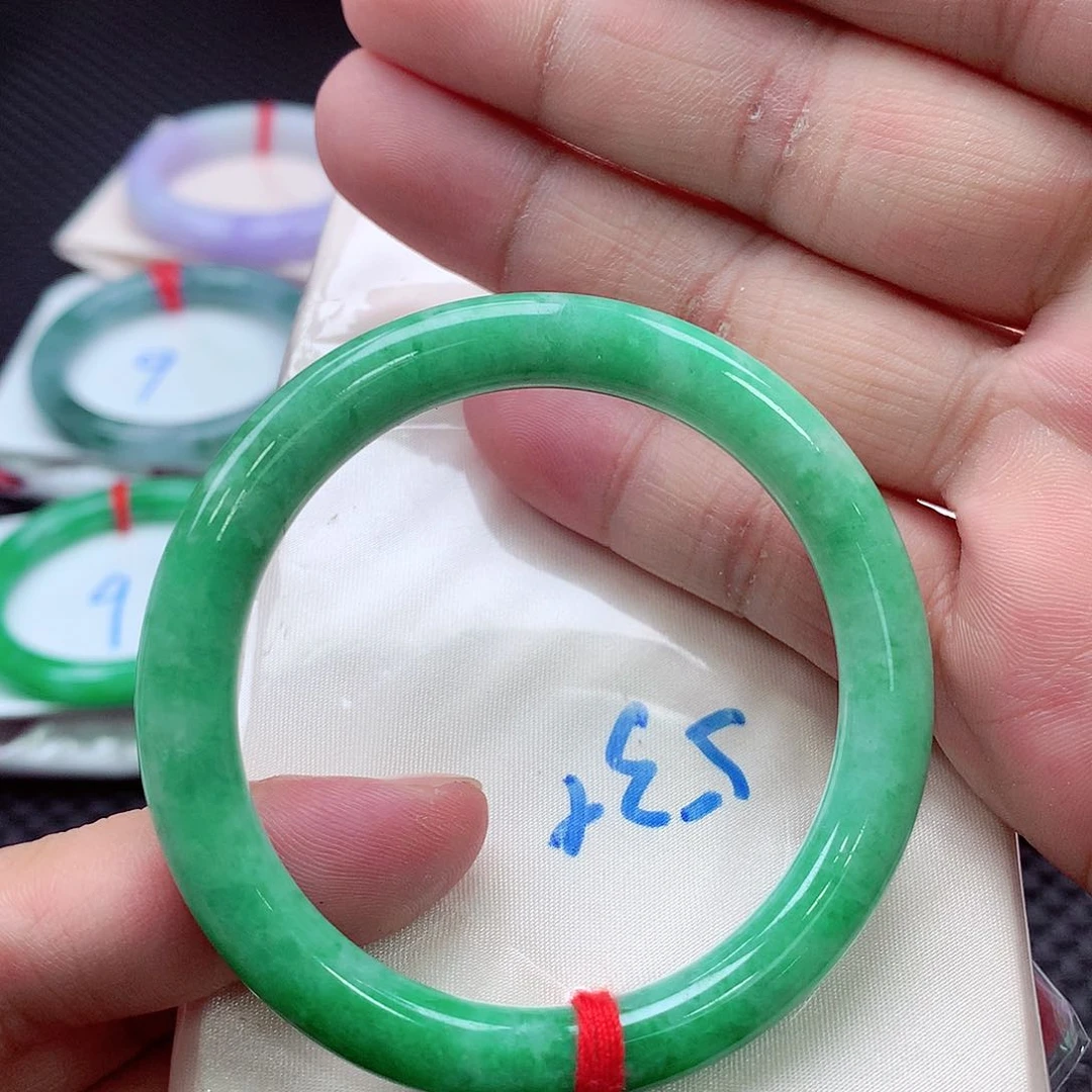 未镶嵌手镯翡翠翡翠