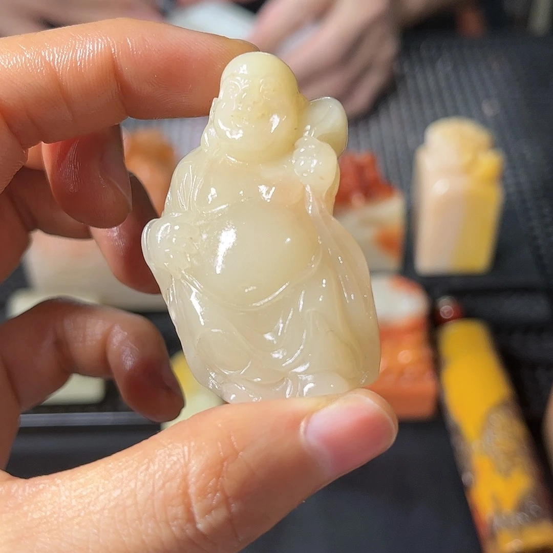 寿山石印石这么大个人都有