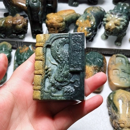 岫岩河磨玉（透闪石质玉）把件未镶嵌炽**晖