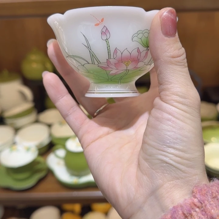 你看下明天早上可以去学校吧