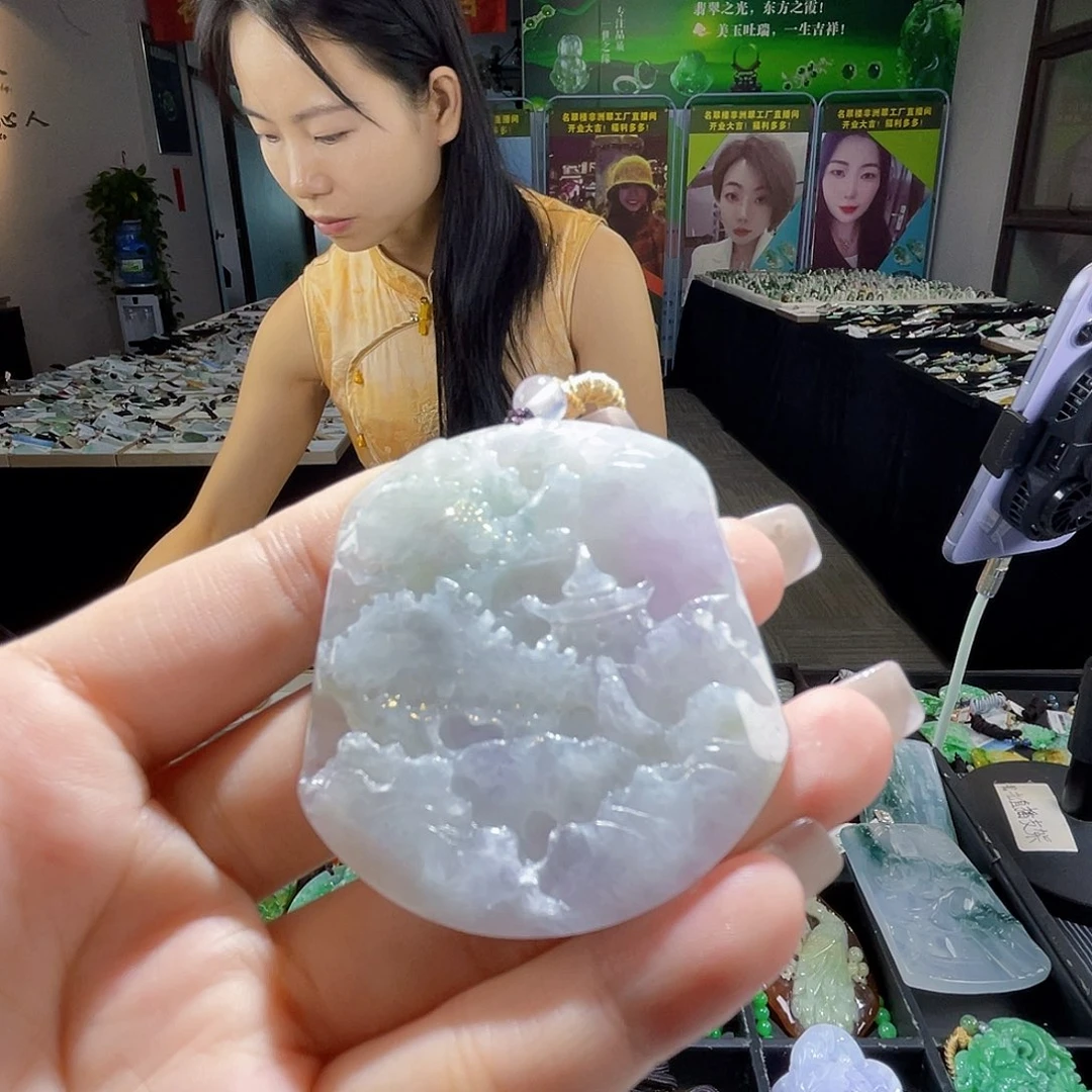 颈饰未镶嵌翡翠一
