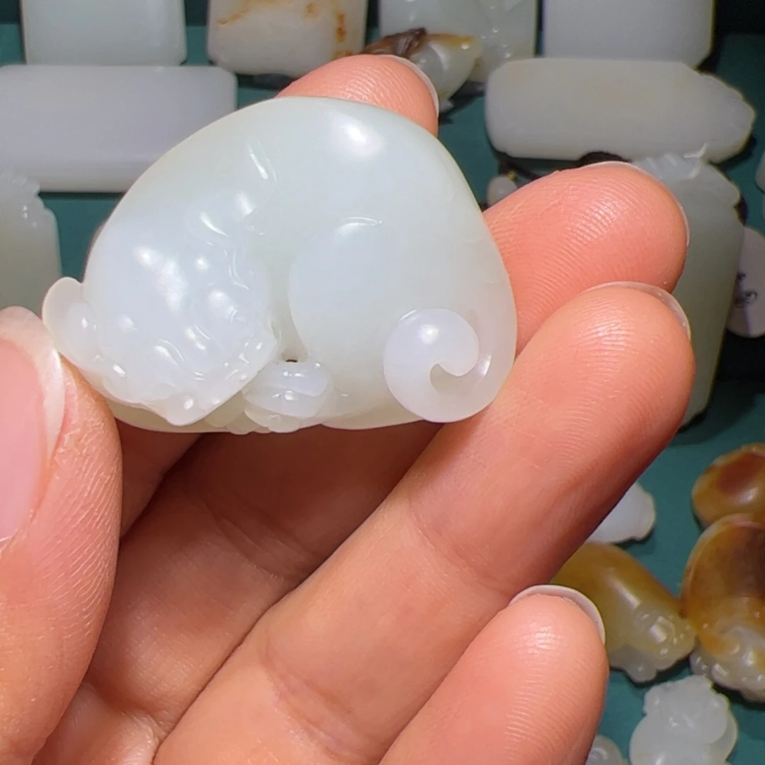 和田玉吊坠(不含链)未镶嵌敖**下