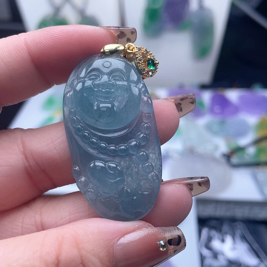 翡翠吊坠(赠链)未镶嵌