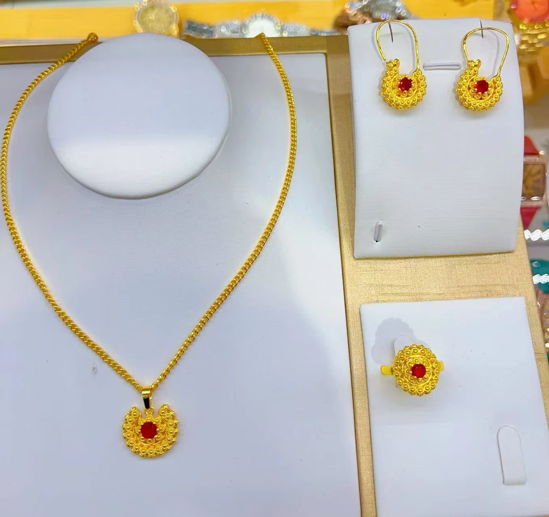 铜合金手镯 合金项链古法zira款三件套时尚饰品首饰精美珠宝黄金