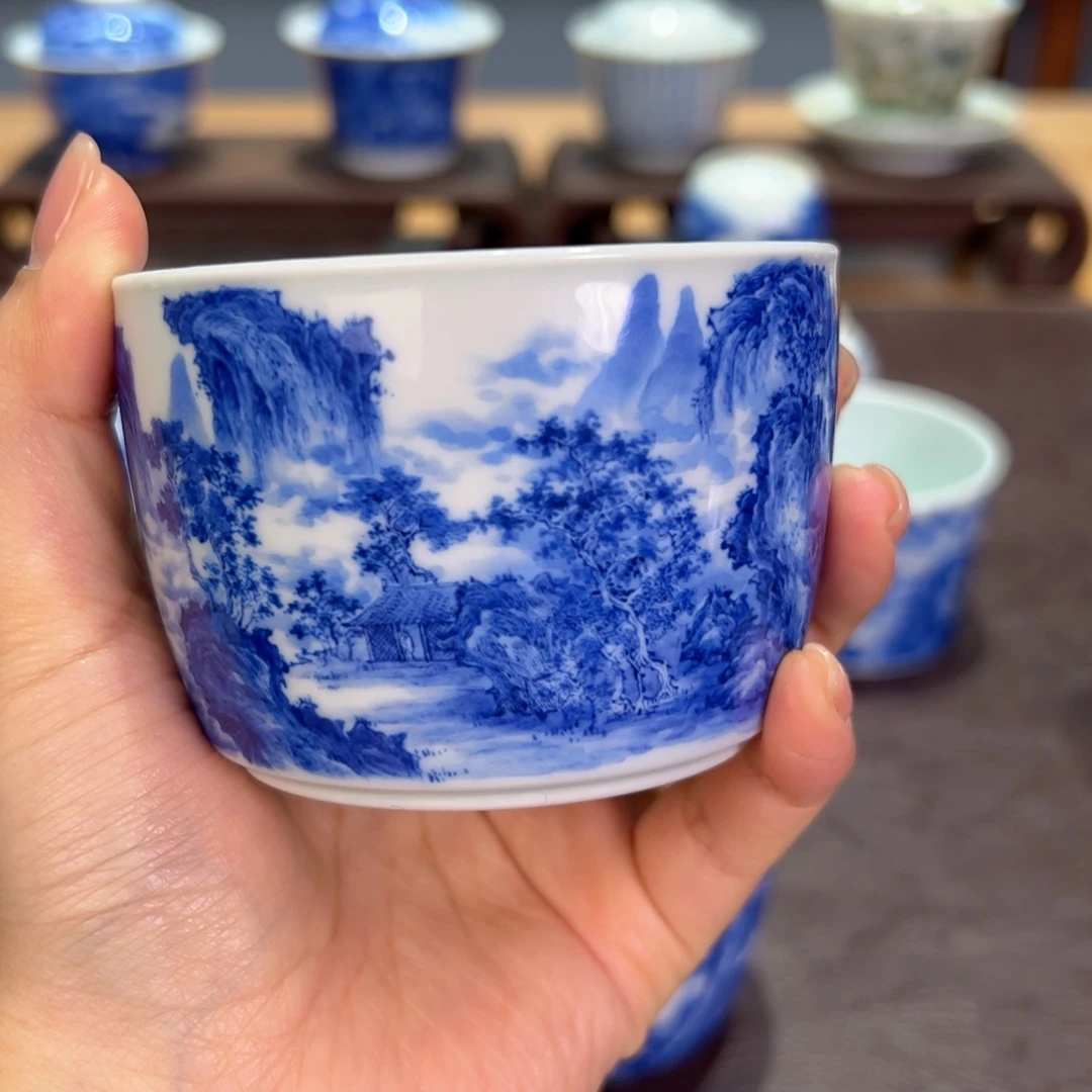 咔***福利 云雾山水直口杯