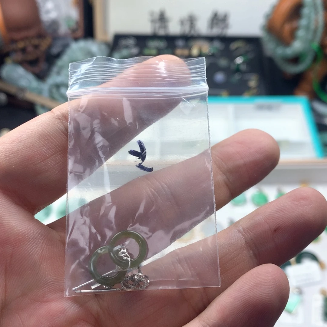 颈饰银S925镶嵌翡翠
