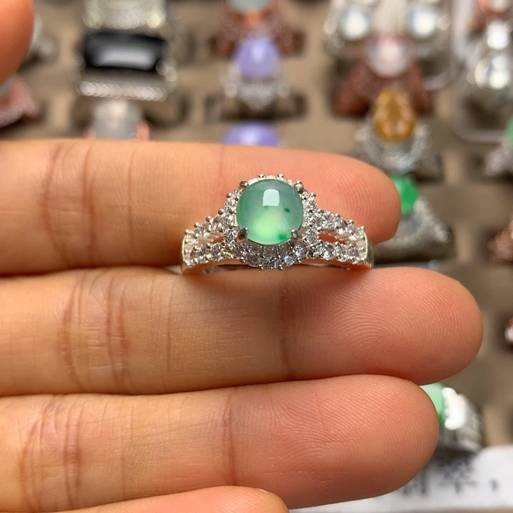 翡翠合金戒指高冰甜晴绿飘绿戒面