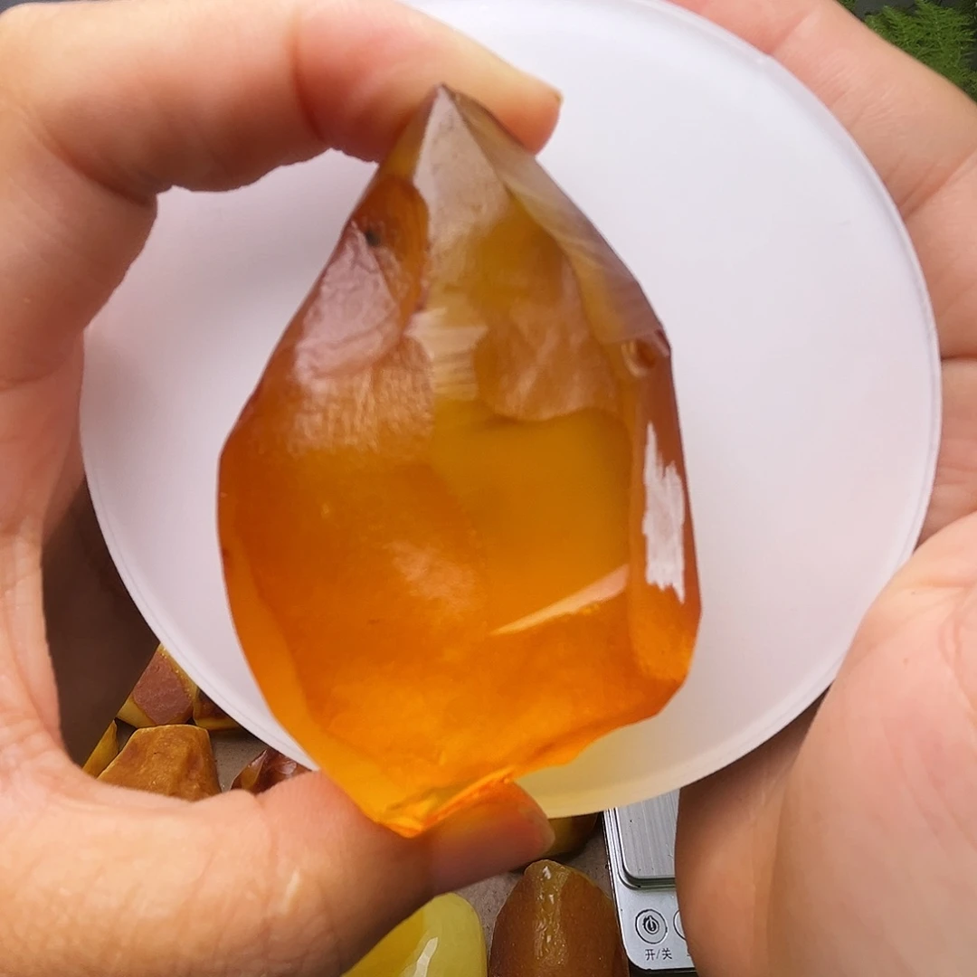 无***伤定制琥珀未镶嵌琥珀蜜蜡原石定制