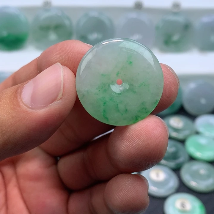 颈饰未镶嵌翡翠缅甸天然A货翡翠26.8-4.6