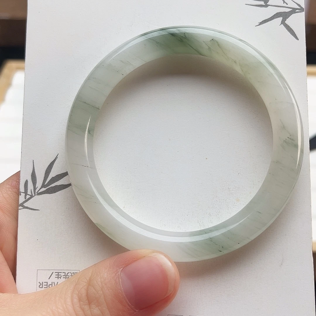 未镶嵌手镯石英质玉14