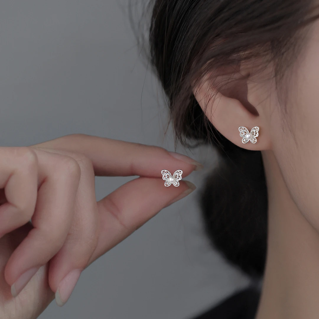足银仿珍珠耳饰 999纯银蝴蝶耳钉女轻奢气质小众精致温柔耳环百搭