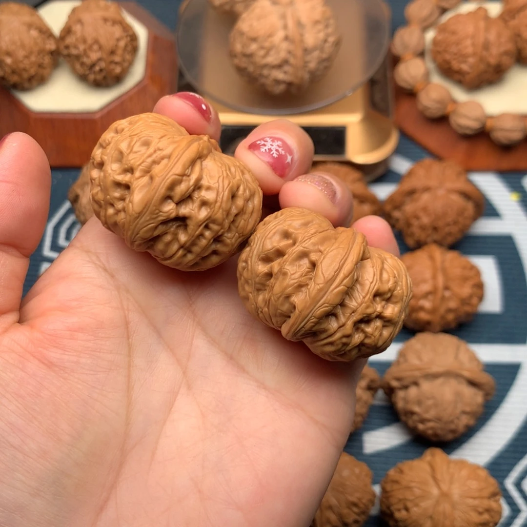 文玩核桃把件元宝37