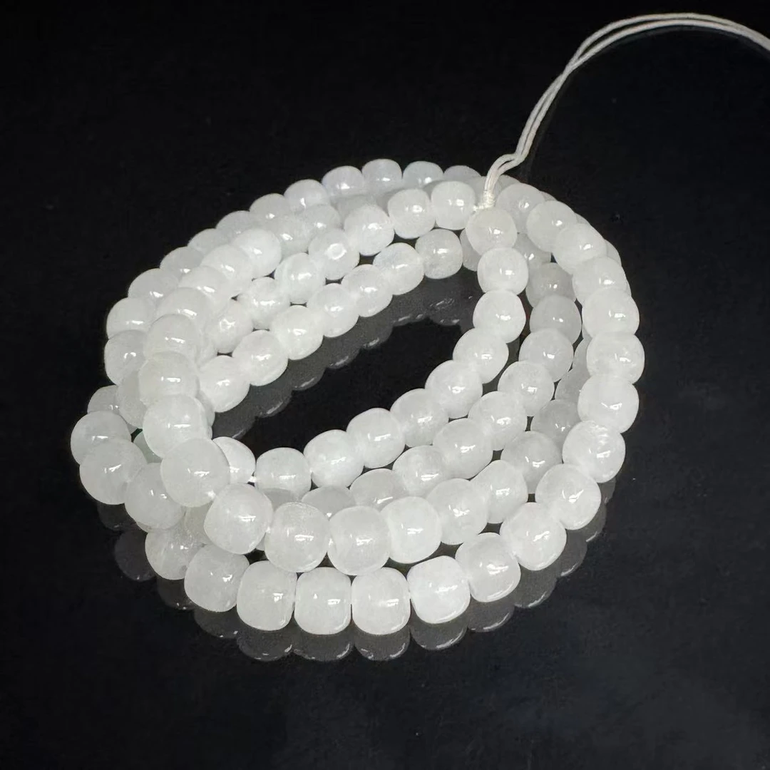 LOT.9/公元19-20世纪前期和田玉108珠串/475249