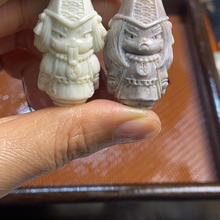 A***y配饰鹿角雕刻一对出