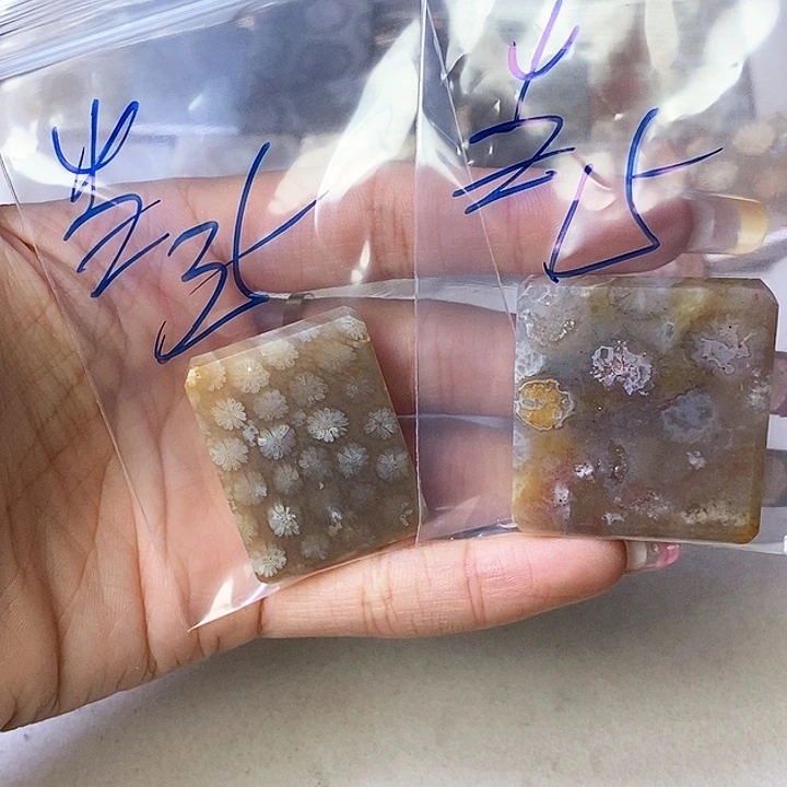 硅化玉颈饰合金当***袭