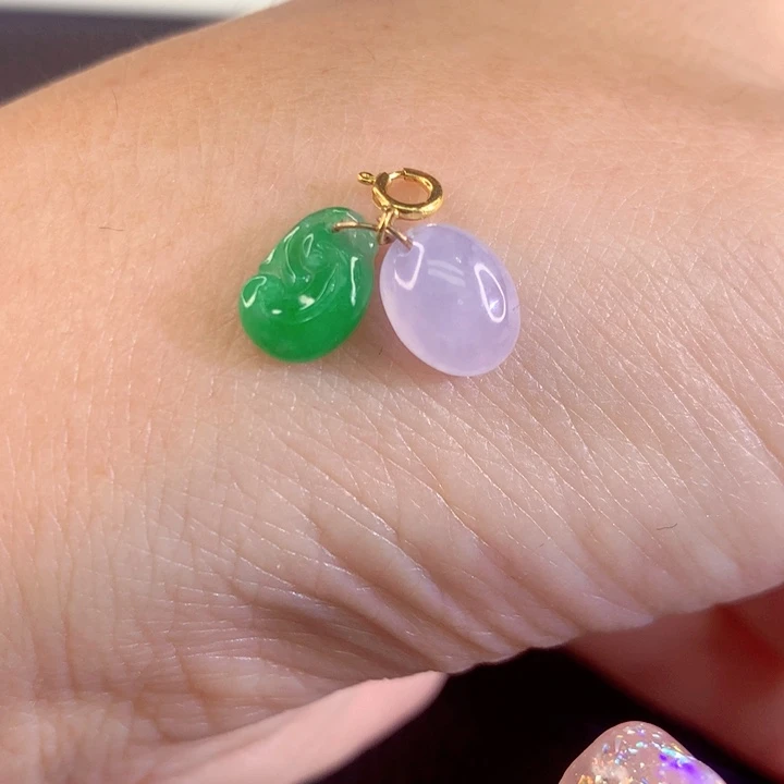 翡翠18K金镶嵌颈饰翡翠