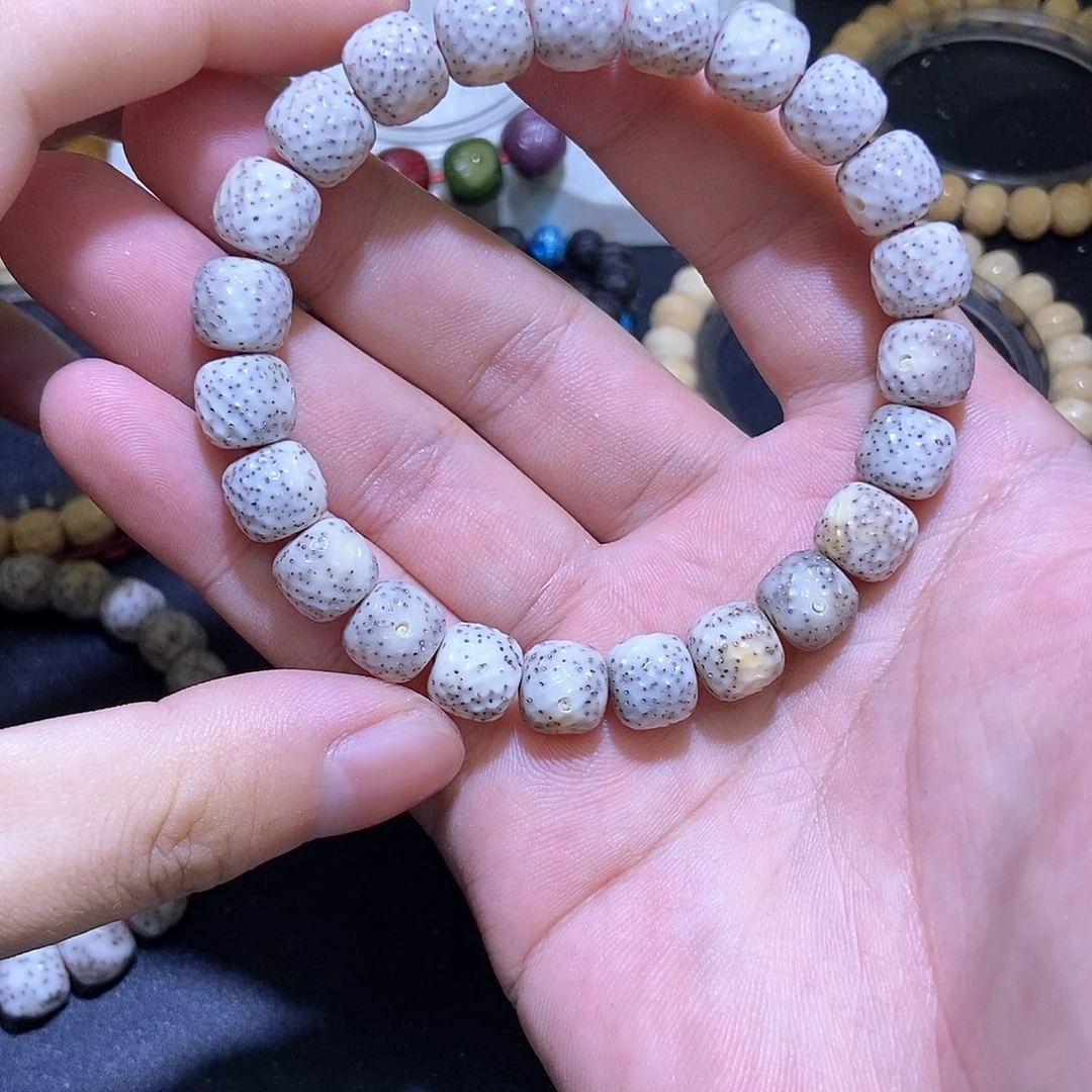 手串星月菩提瓷白龙鳞