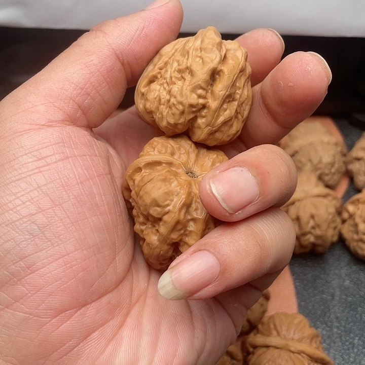 桃核吊坠5*扭转文玩蛤蟆头