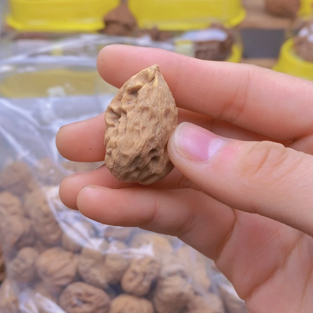 吊坠文玩核桃香**河