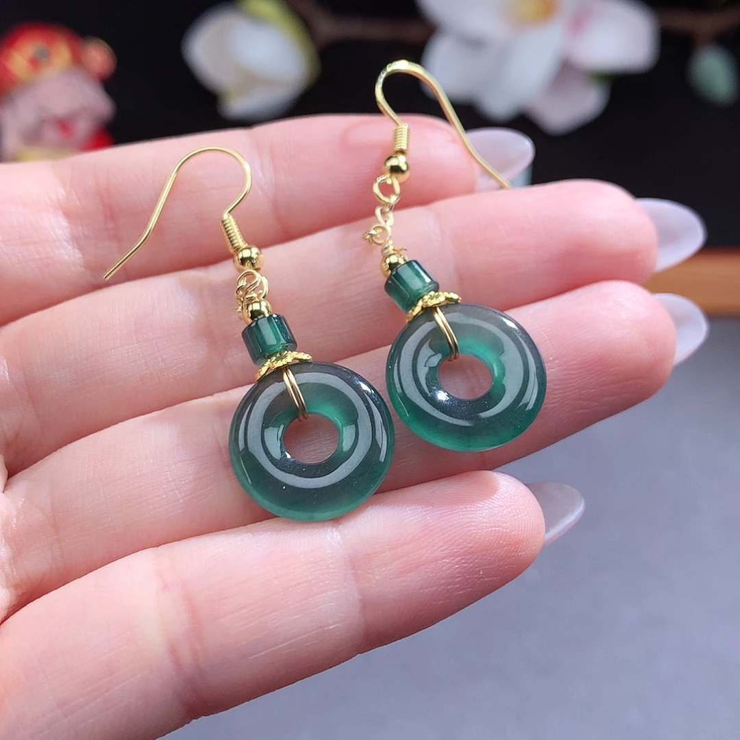 翡翠手镯（圆镯）未镶嵌