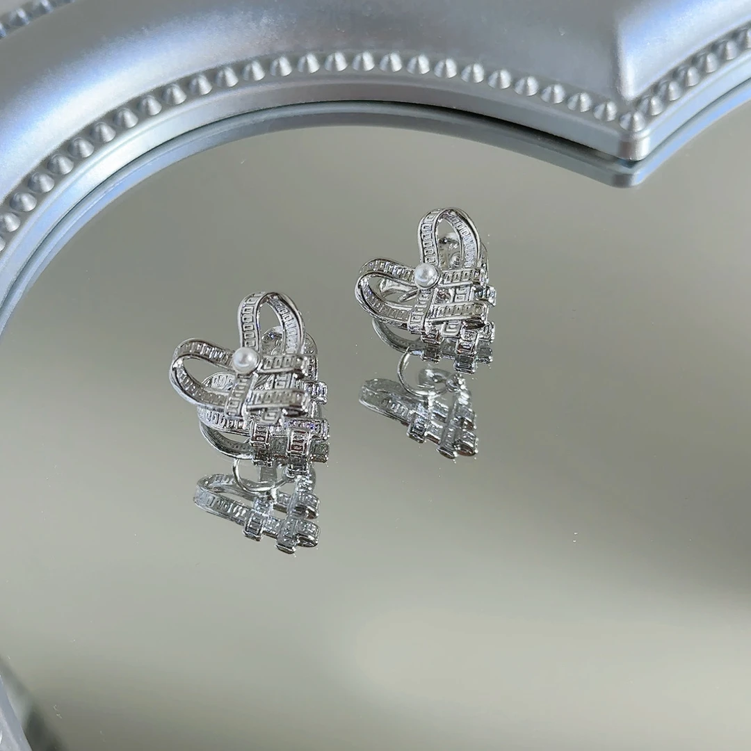 铜合金耳饰 【编织爱心双面可戴耳骨夹单只】Z414