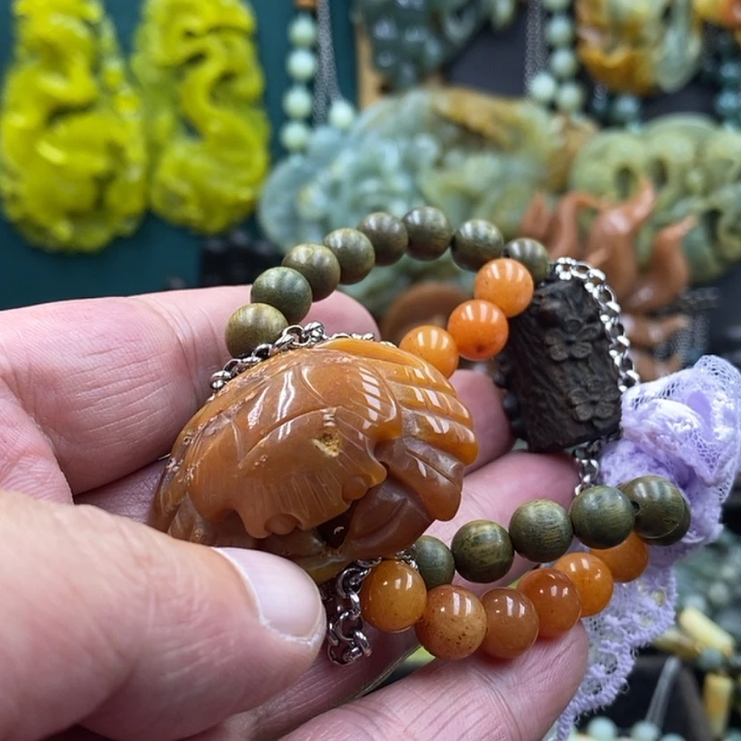【闪购商品】未镶嵌岫玉手牌