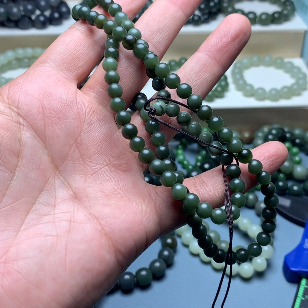 和田玉未镶嵌手链