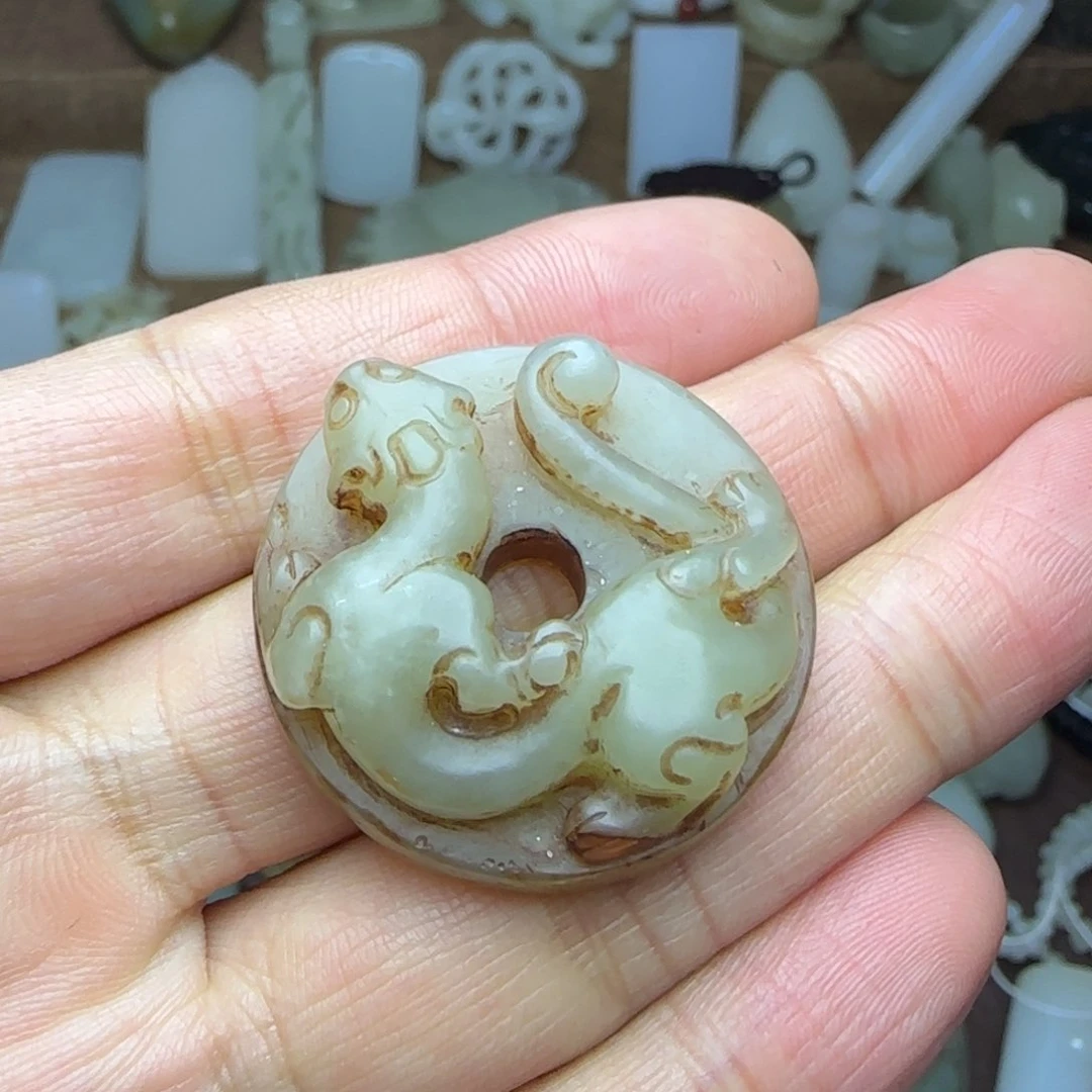 和田玉挂件未镶嵌