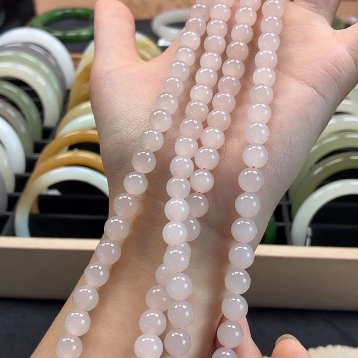 和田玉未镶嵌颈饰冰粉108颗