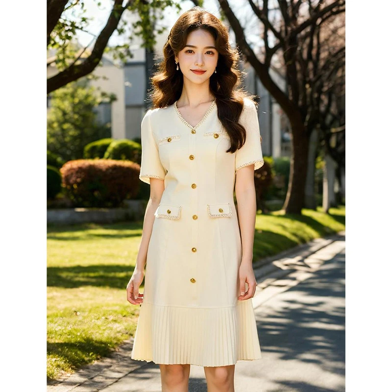 法式小众设计感连衣裙女2025夏季新款高级感温柔风气质简约裙子女