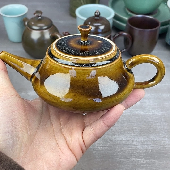 龙泉青瓷哈哈哈哈